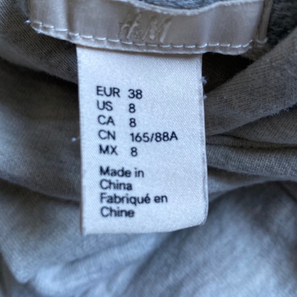 H&M ladies crop hoodie - Picture 6 of 6